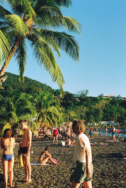 C037993-R1-33-32A-2.jpg